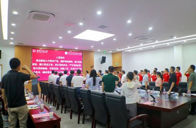注明: a1b2ce4216c24b8c483e34a34144191